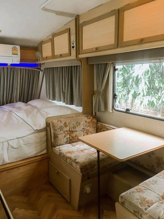 Nice Nite Campervans Phra Nakhon Si Ayutthaya Exterior photo